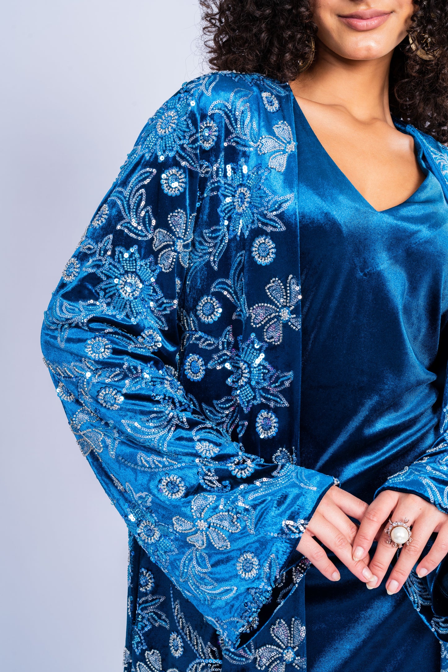 This elegant Velvet kaftan with handmade crystals