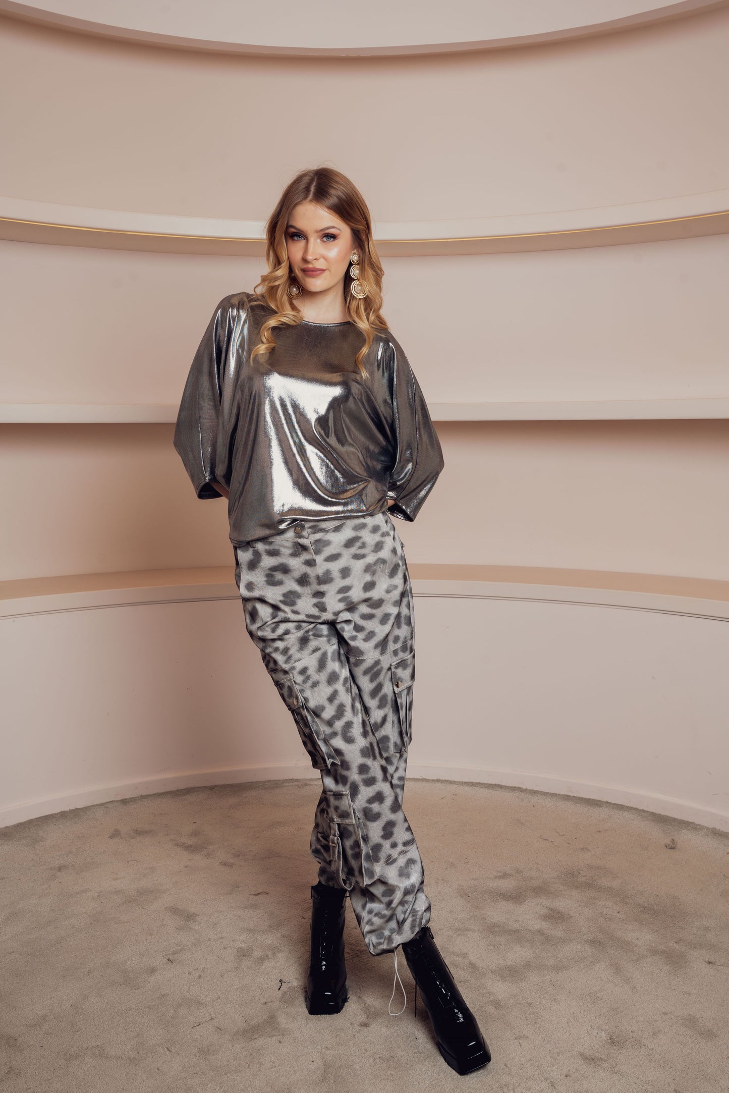 ANIMAL PRINT WIDE-LEG TROUSERS