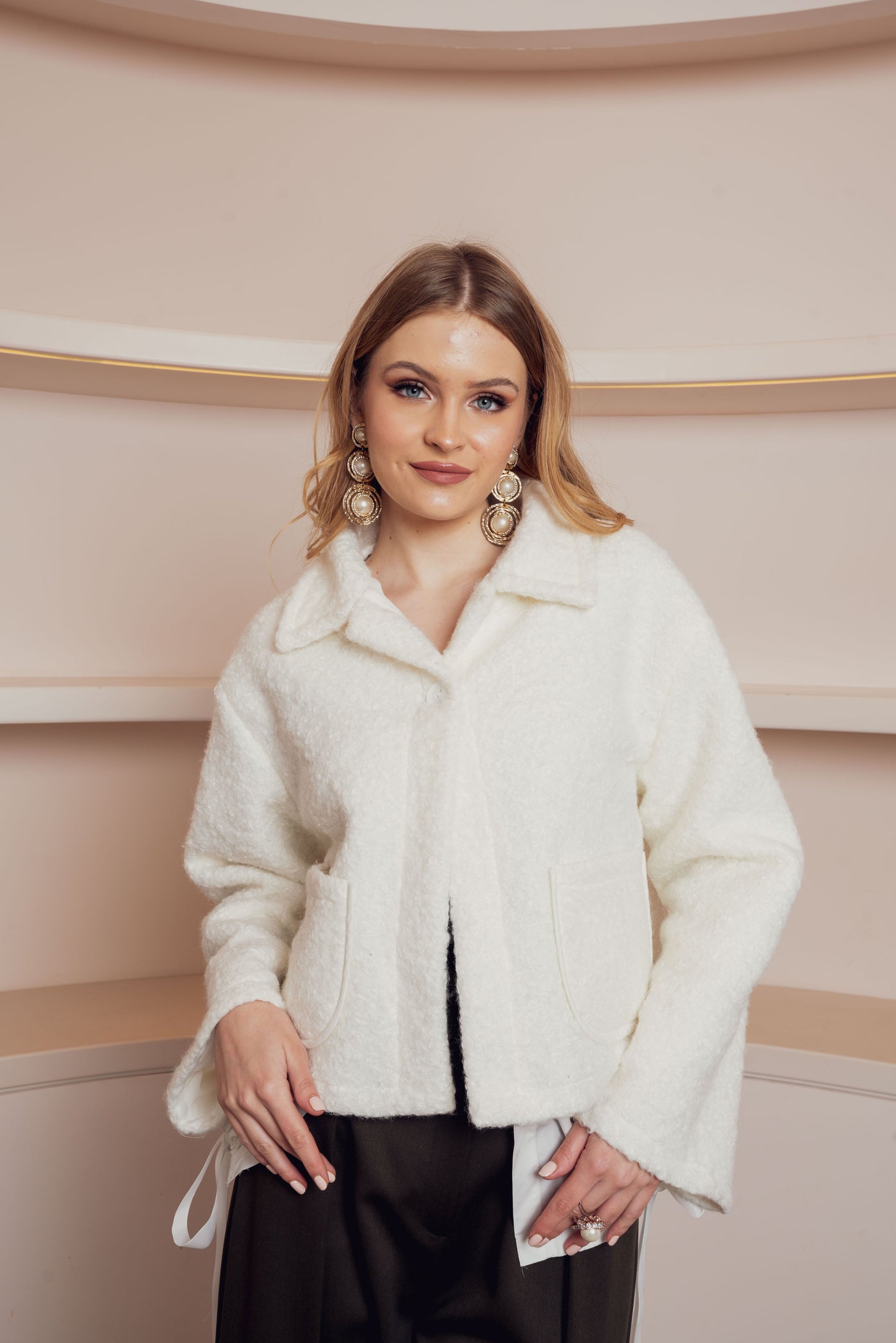 SHORT FAUX FUR COAT