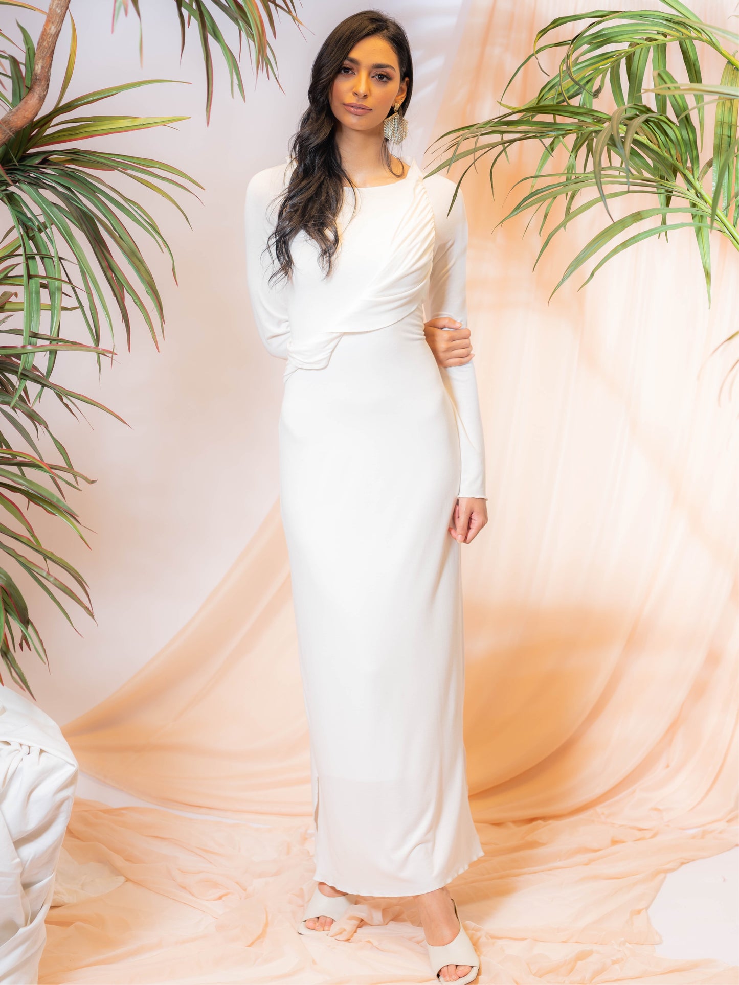 White La Robe Pencil Dress