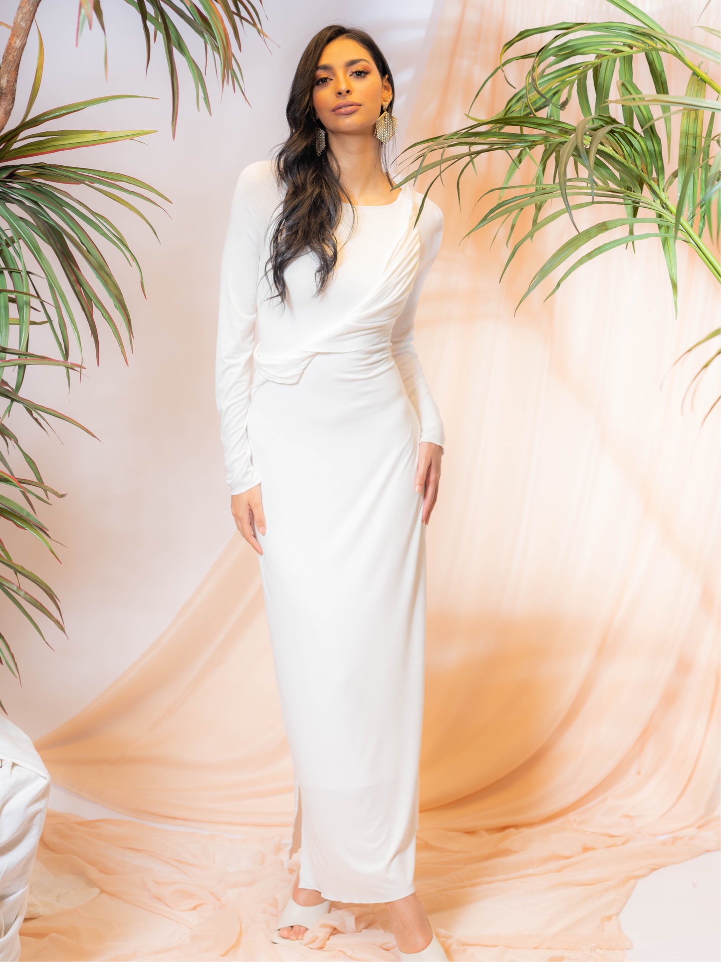 White La Robe Pencil Dress