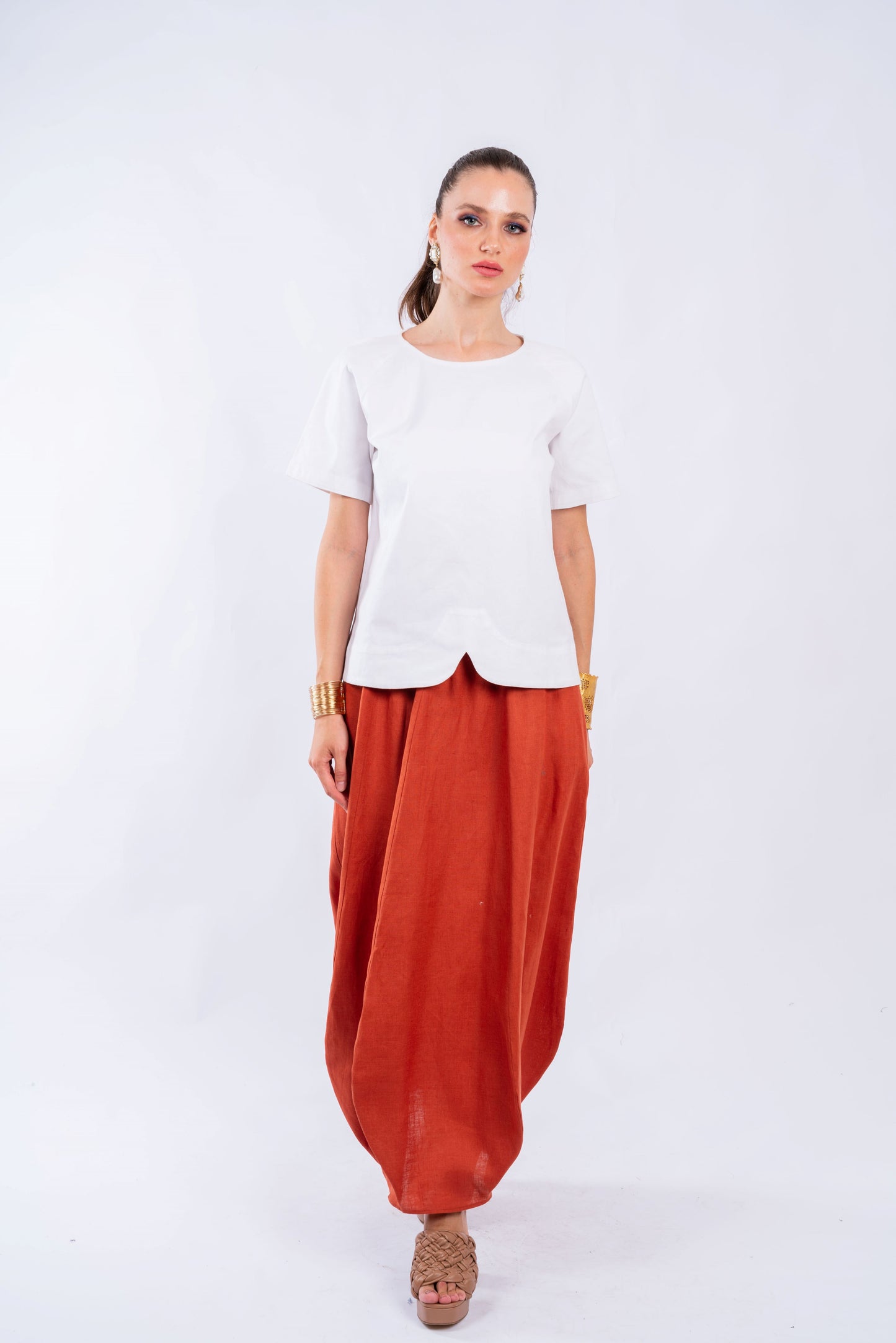 VOLUMINOUS MIDI SKIRT