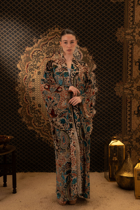 Printed Kaftan with Matching Pattern Design