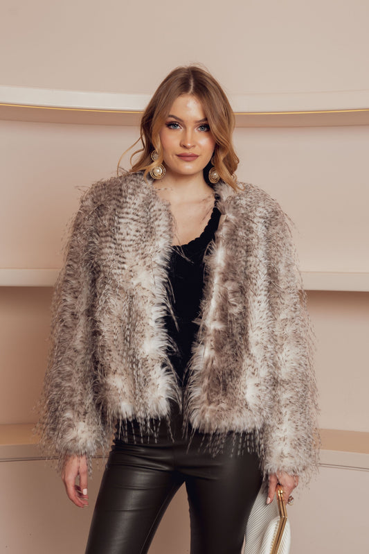 SHORT FAUX FUR COAT