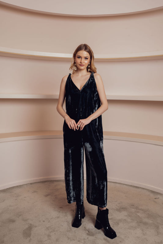 Valvet jumpsuit