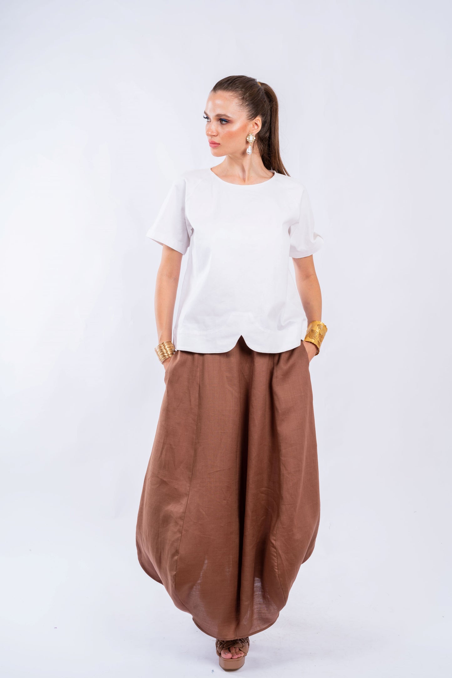 VOLUMINOUS MIDI SKIRT