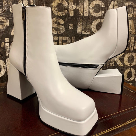 White Ankle Boots with Double Zip Opening